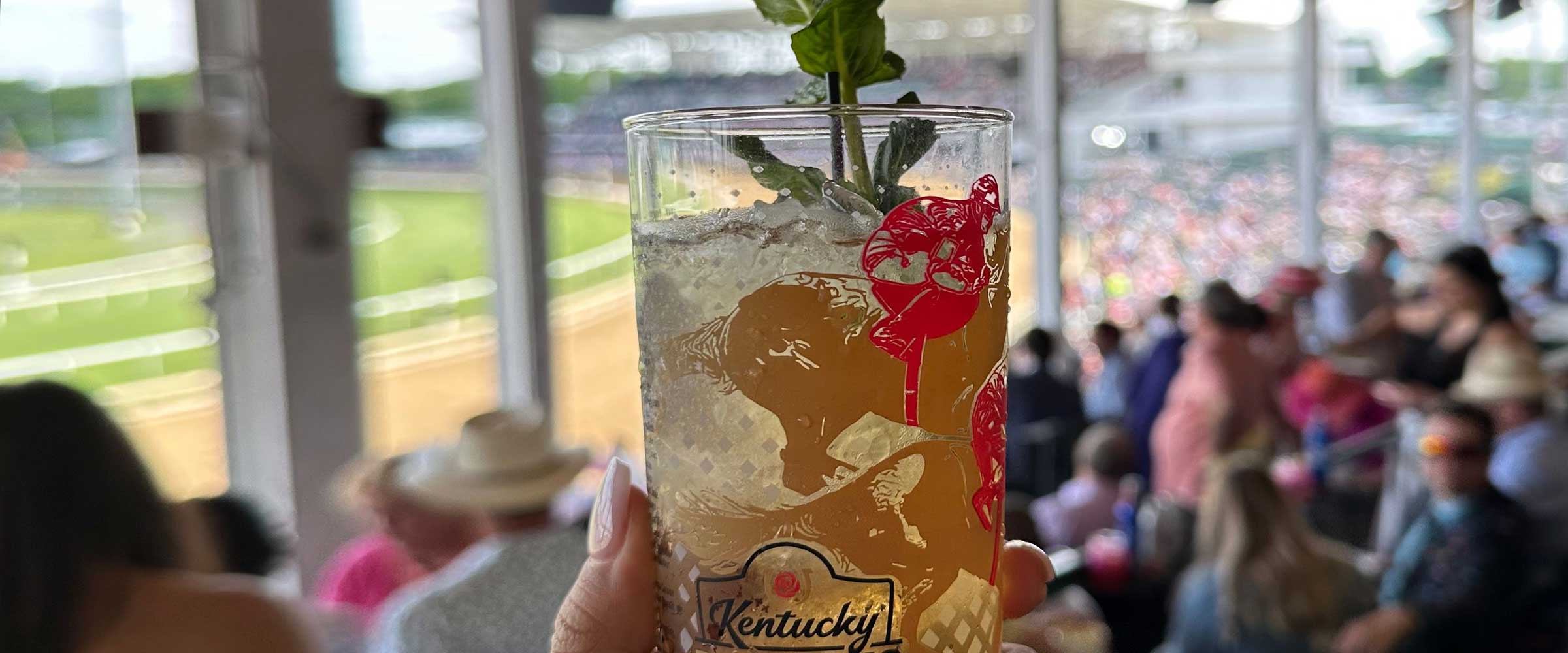 mint julep at churchill downs - desktop version